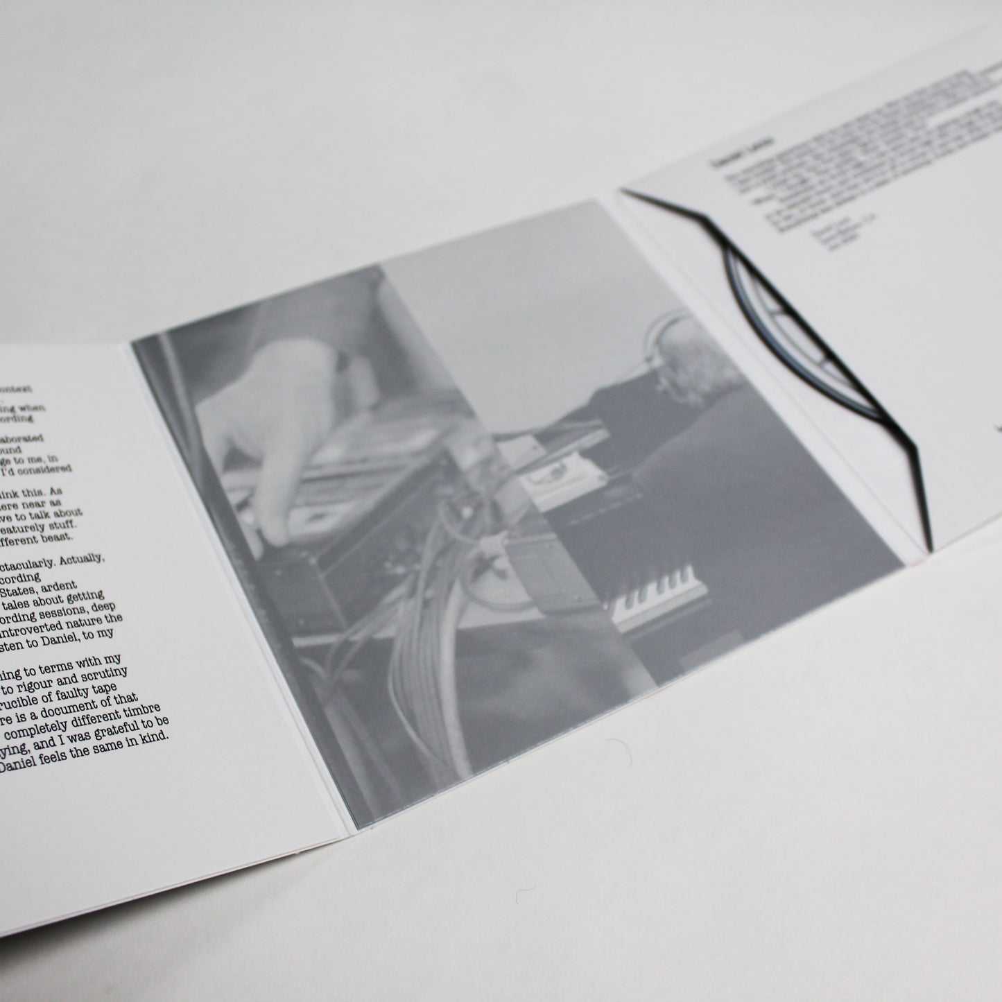 FRKWYS Vol. 16: Ian William Craig & Daniel Lentz - In a Word